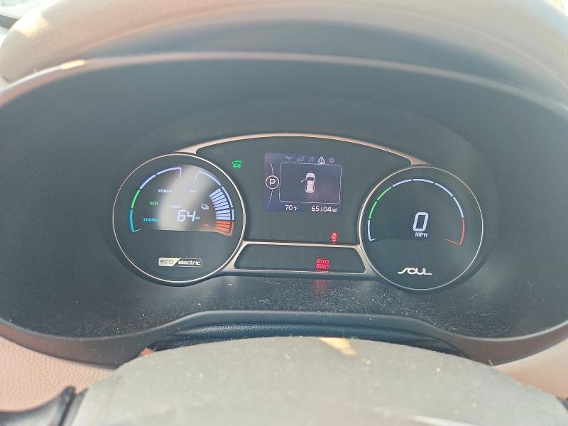 Photo 9 from auction – 2016 KIA SOUL EV with VIN KNDJP3AE2G7017265