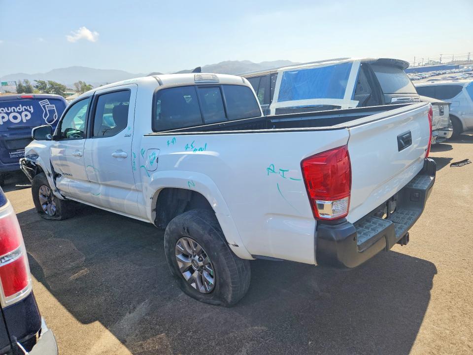 Photo 2 from auction – 2016 TOYOTA TACOMA with VIN 3TMAZ5CN0GM002756