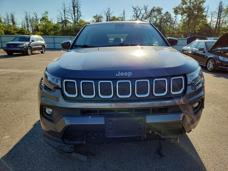 Photo 5 from auction – 2022 JEEP COMPASS with VIN 3C4NJDBB7NT107033