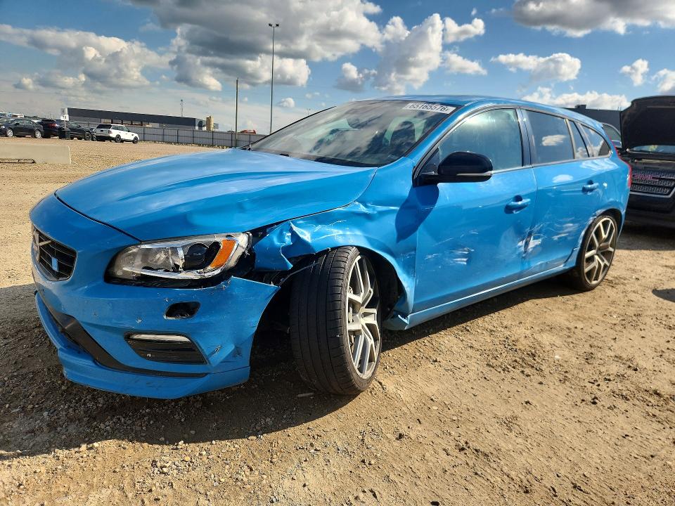2015 VOLVO V60