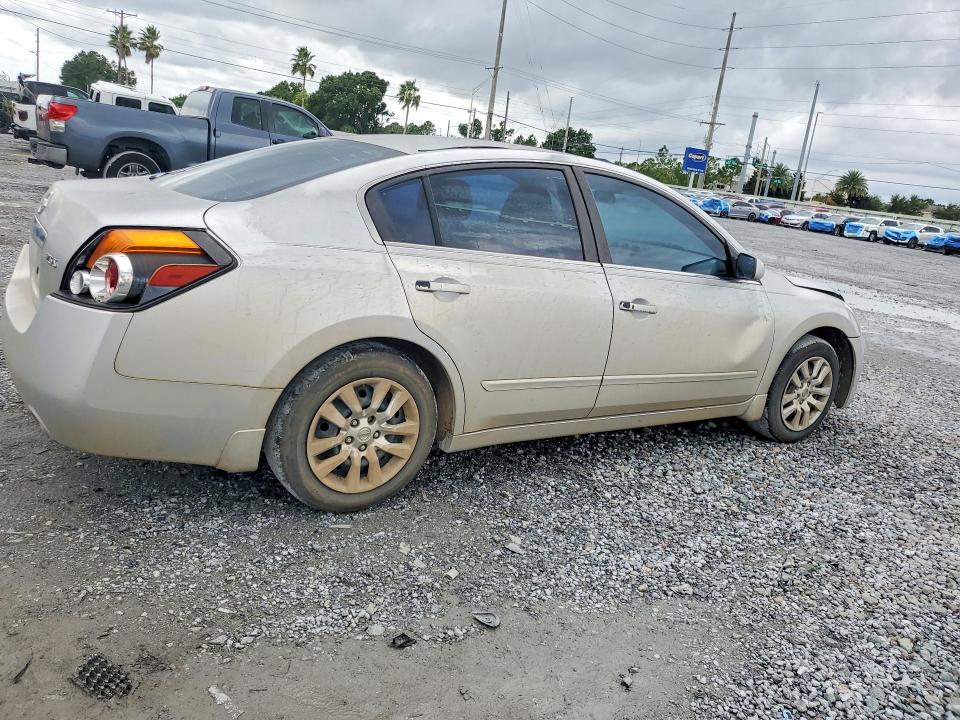 Photo 3 from auction – 2007 NISSAN ALTIMA with VIN 1N4AL21E37C238473