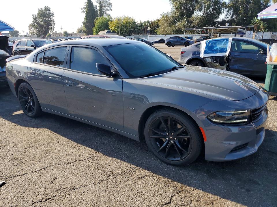 Photo 4 from auction – 2018 DODGE CHARGER with VIN 2C3CDXCT0JH114520