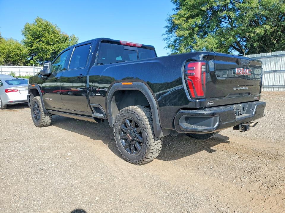 Снимка 2 от търг – 2024 GMC SIERRA с VIN 1GT49PE73RF211760