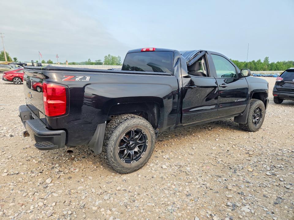 Photo 3 from auction – 2018 CHEVROLET SILVERADO with VIN 3GCUKREC5JG492976