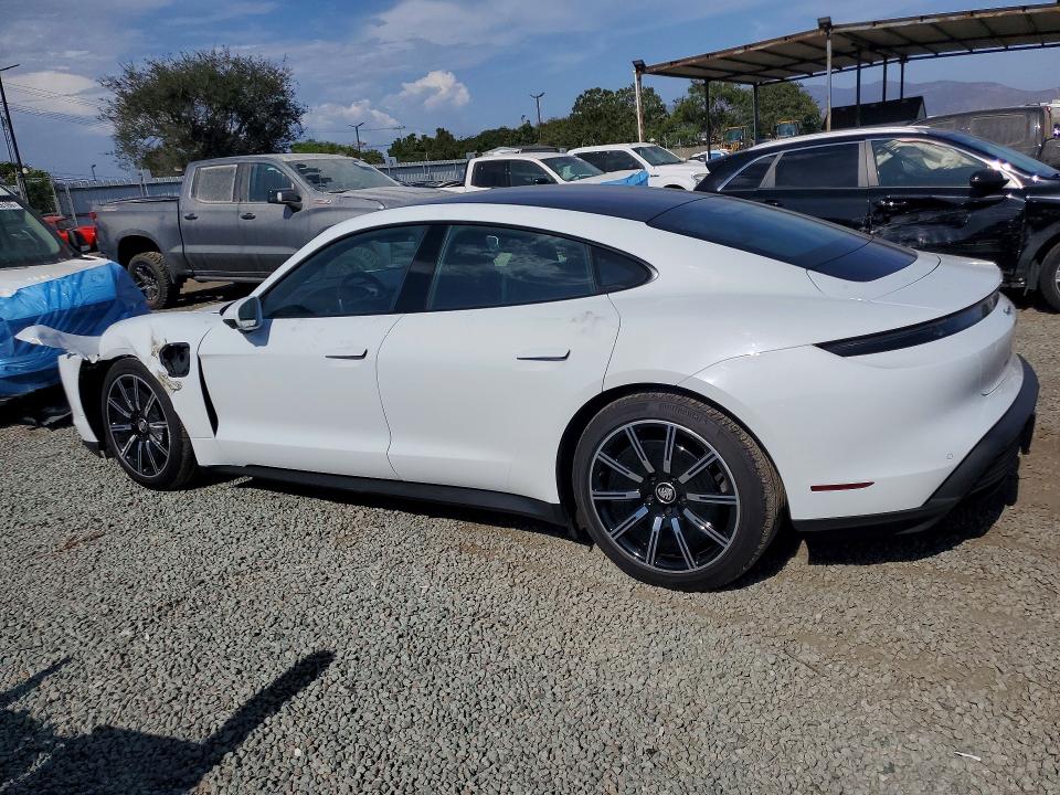 Photo 2 from auction – 2021 PORSCHE TAYCAN with VIN WP0AA2Y14MSA13728