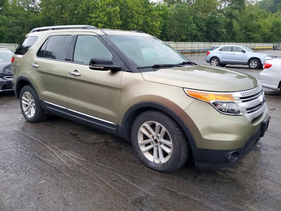 Photo 4 from auction – 2012 FORD EXPLORER with VIN 1FMHK8D81CGA92271