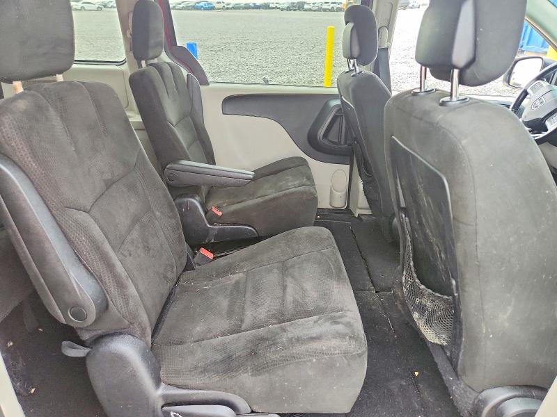 Photo 11 from auction – 2015 DODGE GRAND CARAVAN with VIN 2C4RDGBG5FR616581