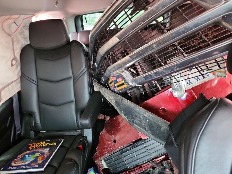 Photo 10 from auction – 2017 CADILLAC ESCALADE with VIN 1GYS4BKJ6HR210392