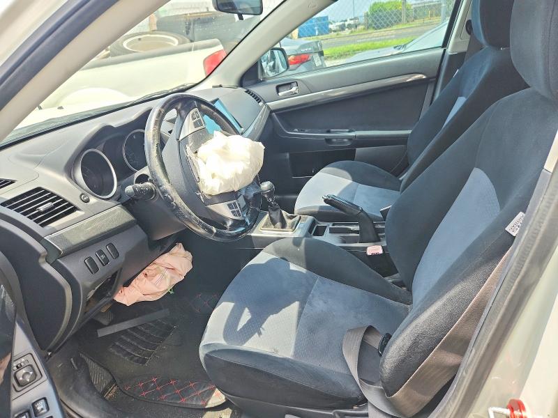 Снимка 7 от търг – 2010 MITSUBISHI LANCER с VIN JA32X8HWXAU003055