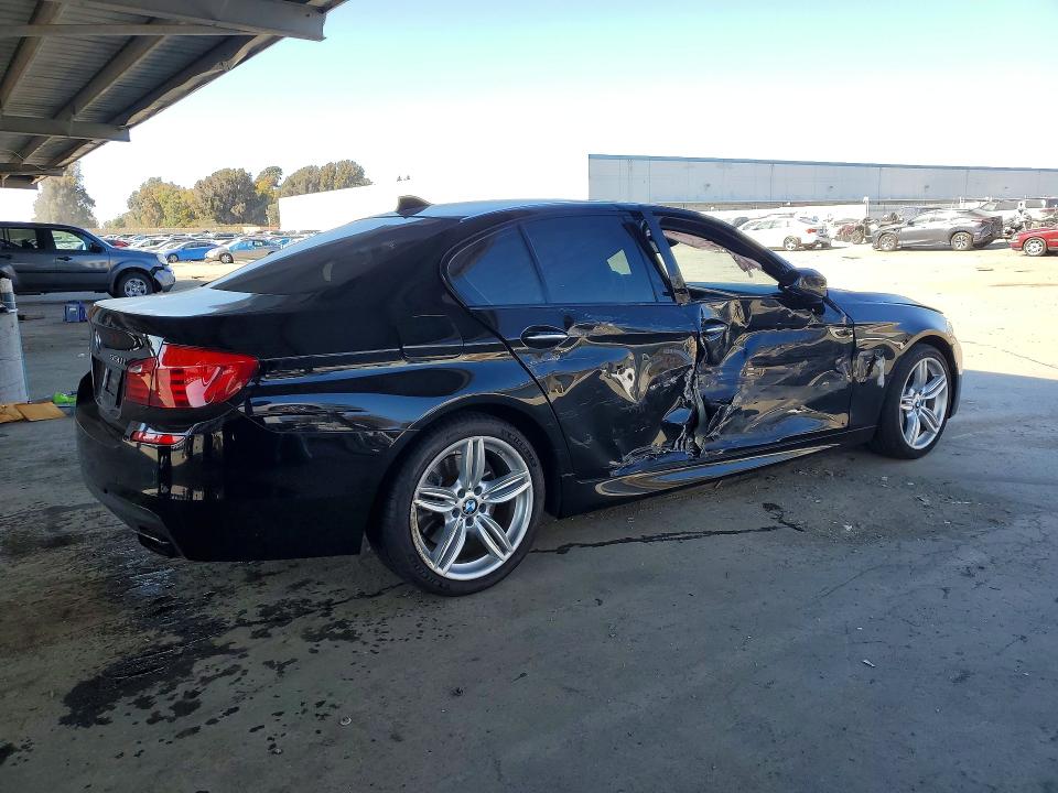 Photo 3 from auction – 2012 BMW 550 with VIN WBAFR9C52CDV58857