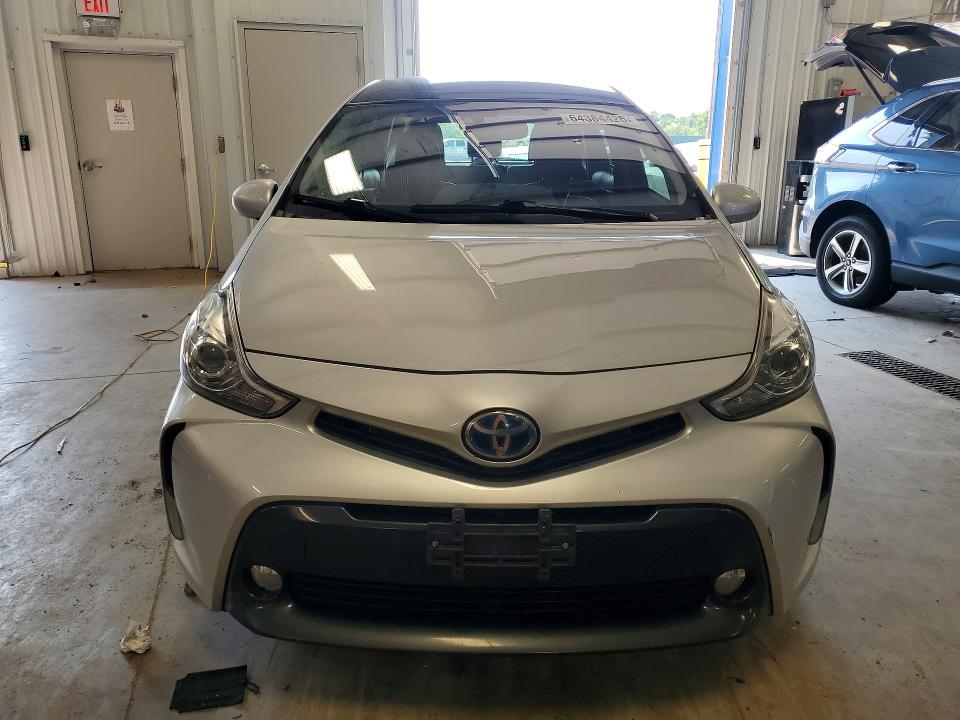 Photo 5 from auction – 2015 TOYOTA PRIUS V with VIN JTDZN3EU8FJ029917