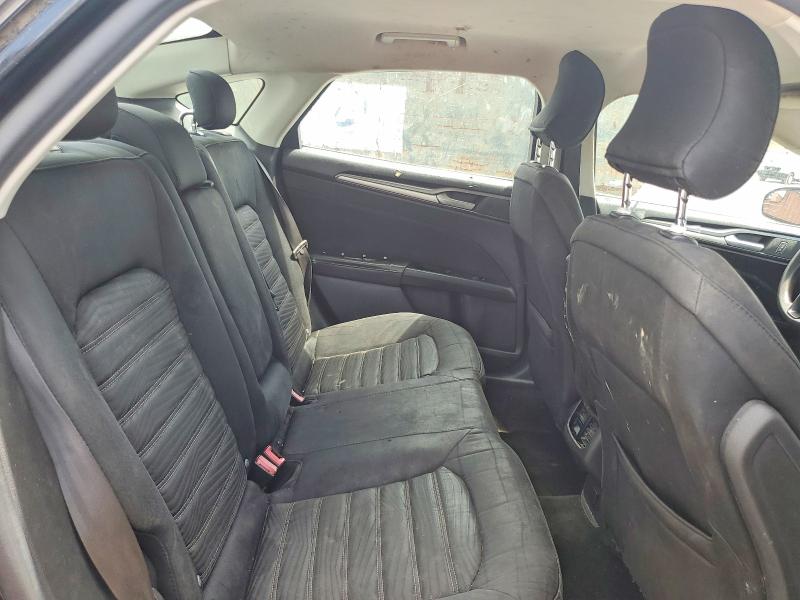 Фото 10 с аукциона – 2016 FORD FUSION с VIN 3FA6P0H72GR240853