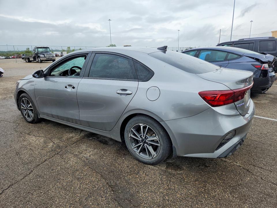 Photo 2 from auction – 2022 KIA FORTE with VIN 3KPF24AD5NE462016