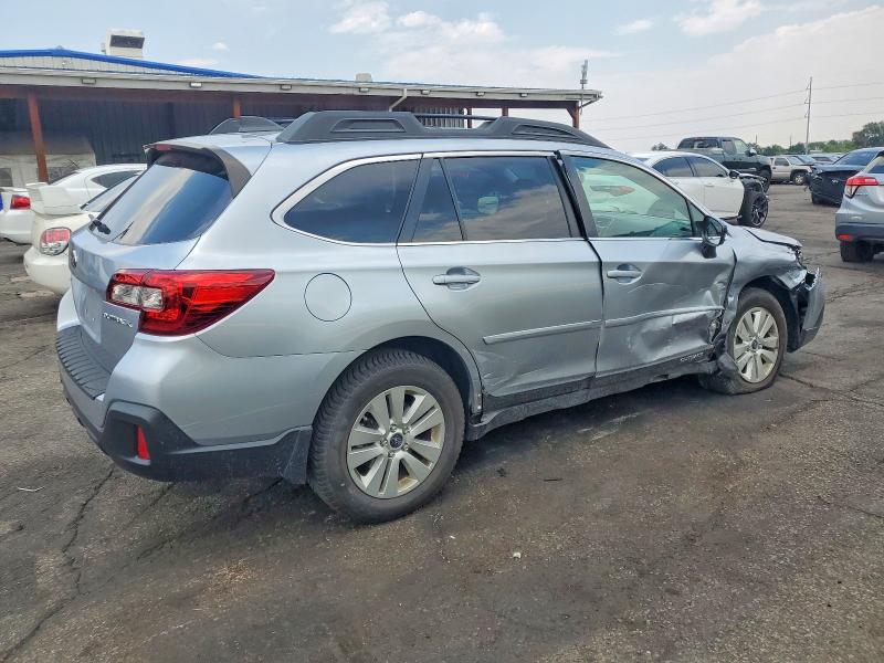 Photo 3 from auction – 2018 SUBARU OUTBACK with VIN 4S4BSACC5J3221183