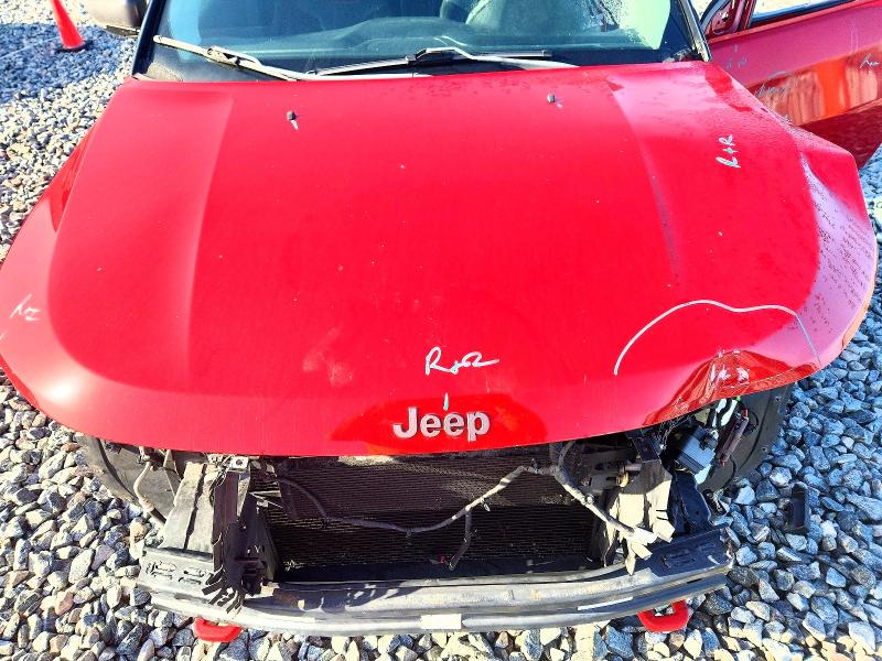 Photo 11 from auction – 2018 JEEP COMPASS with VIN 3C4NJDDB4JT417504