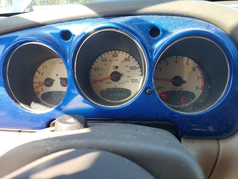 Photo 9 from auction – 2003 CHRYSLER PT CRUISER with VIN 3C8FY58B03T550844