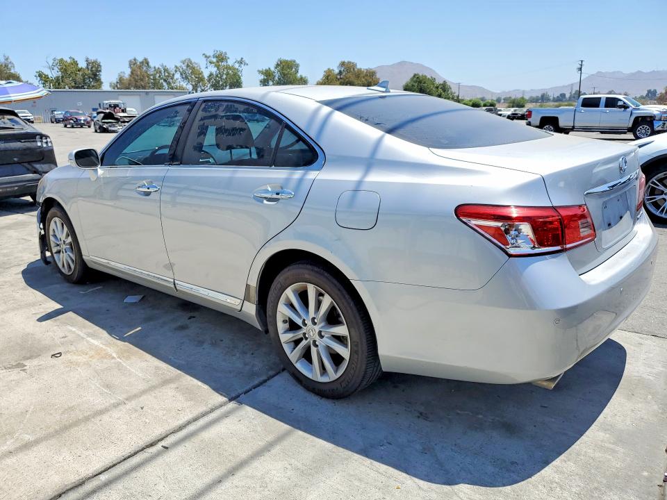 Photo 2 from auction – 2011 LEXUS ES with VIN JTHBK1EG4B2441716