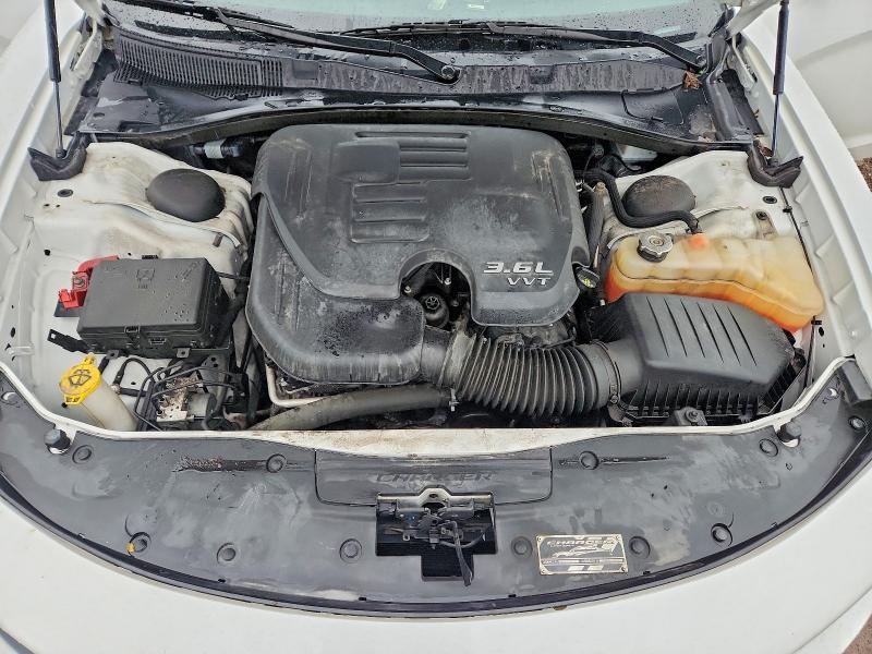 Снимка 11 от търг – 2023 DODGE CHARGER с VIN 2C3CDXHG8PH546924