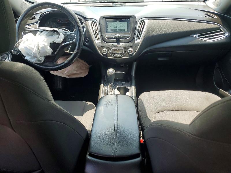 Photo 8 from auction – 2018 CHEVROLET MALIBU with VIN 1G1ZD5ST5JF187940