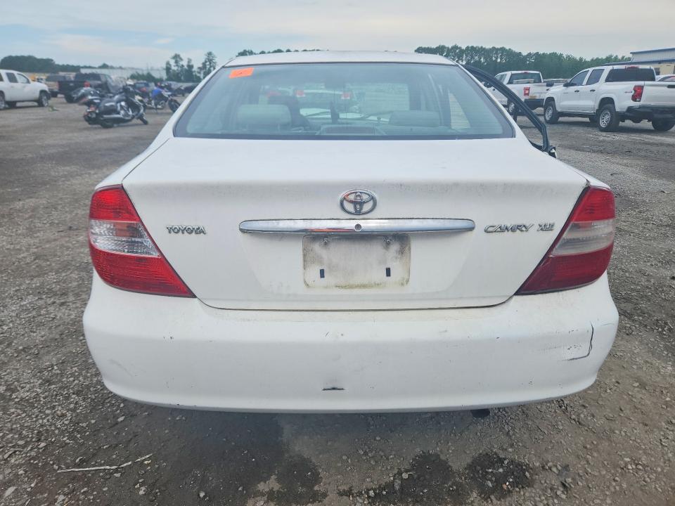 Photo 6 from auction – 2004 TOYOTA CAMRY with VIN 4T1BE32K04U361085