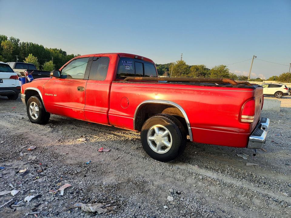 Photo 2 from auction – 1998 DODGE DAKOTA with VIN 1B7GL22Y6WS533701