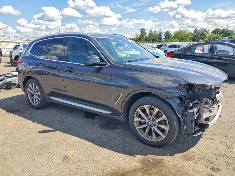 Photo 4 from auction – 2019 BMW X3 with VIN 5UXTR9C57KLE13776