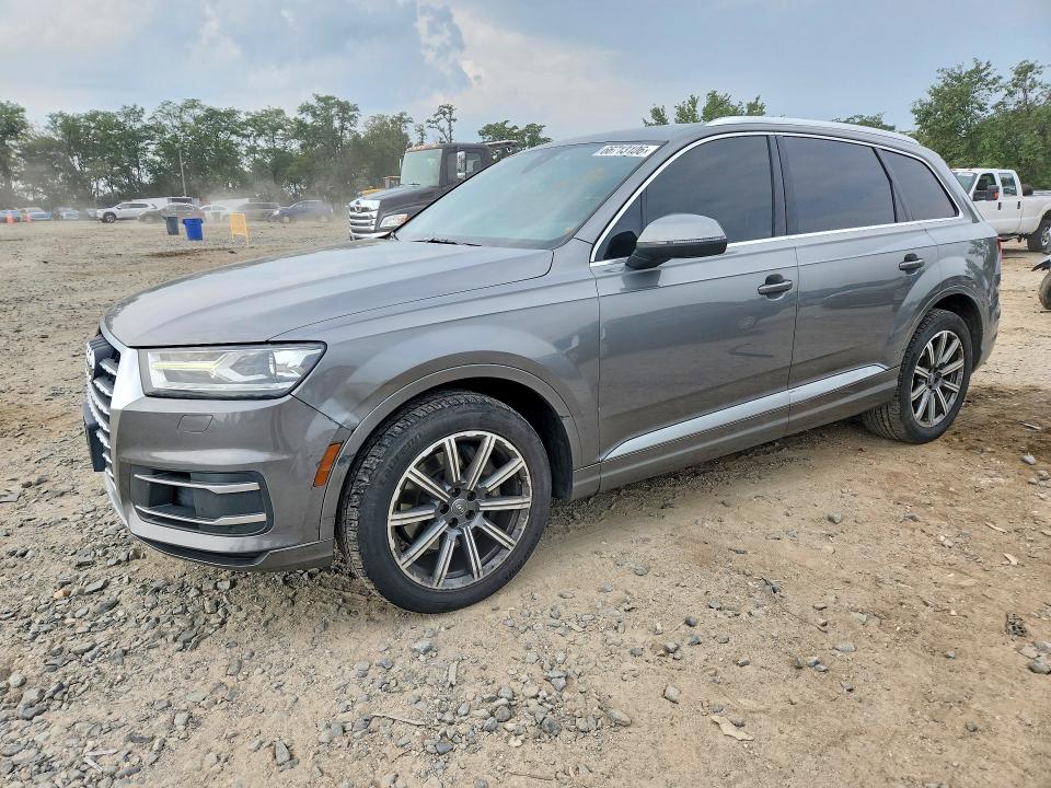 AUDI Q7 2017 with VIN WA1AAAF75HD028063 - Photo from auction