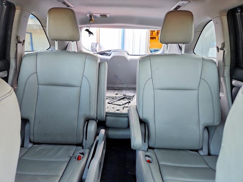 Фото 10 с аукциона – 2017 TOYOTA HIGHLANDER с VIN 5TDJZRFH8HS508995