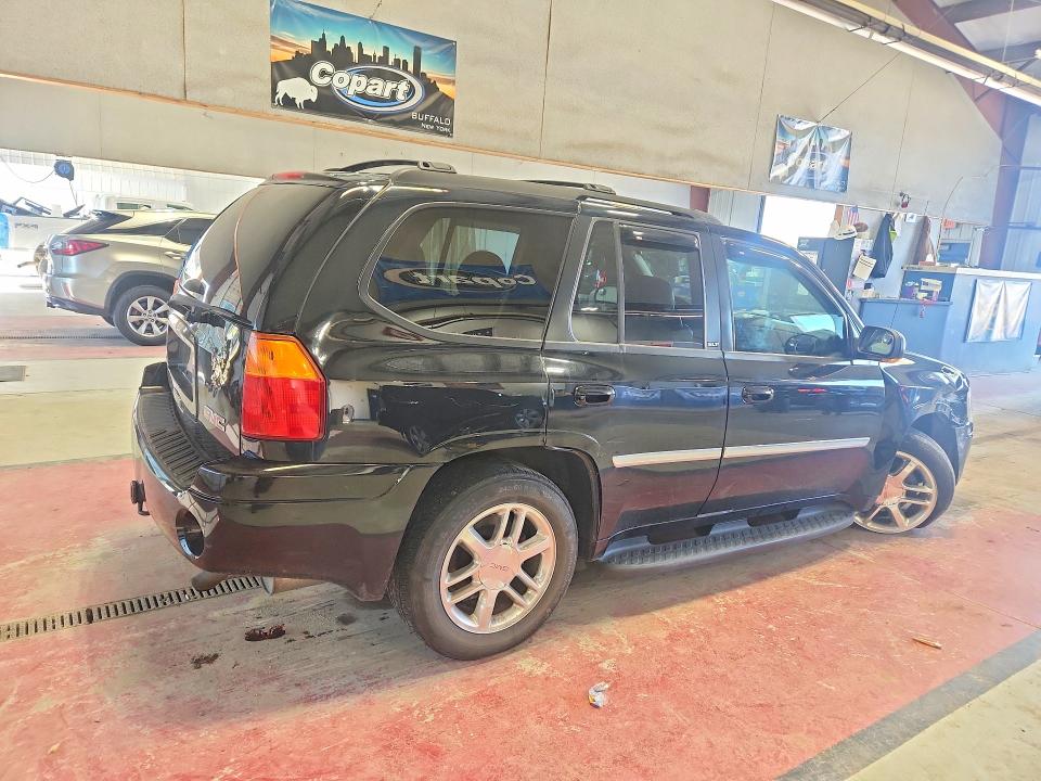 Photo 3 from auction – 2009 GMC ENVOY with VIN 1GKDT43S092132095