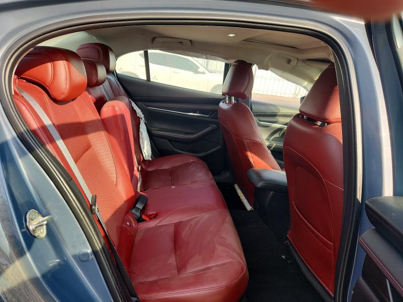 Снимка 10 от търг – 2024 MAZDA 3 с VIN 3MZBPBCM6RM414146