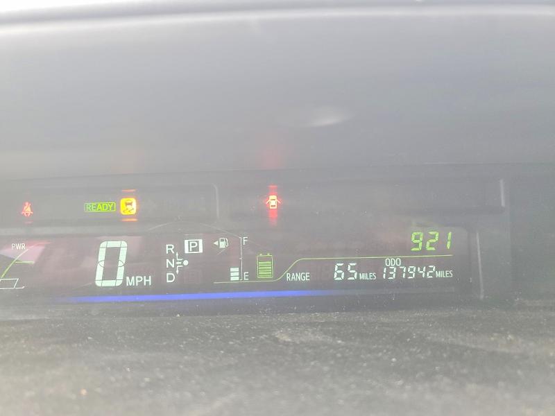 Photo 9 from auction – 2014 TOYOTA PRIUS V with VIN JTDZN3EU1EJ010723