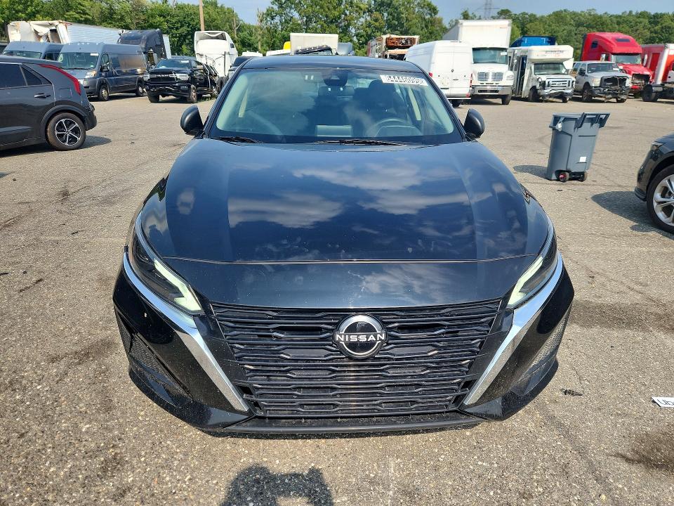 Photo 5 from auction – 2024 NISSAN ALTIMA with VIN 1N4BL4DV4RN337449