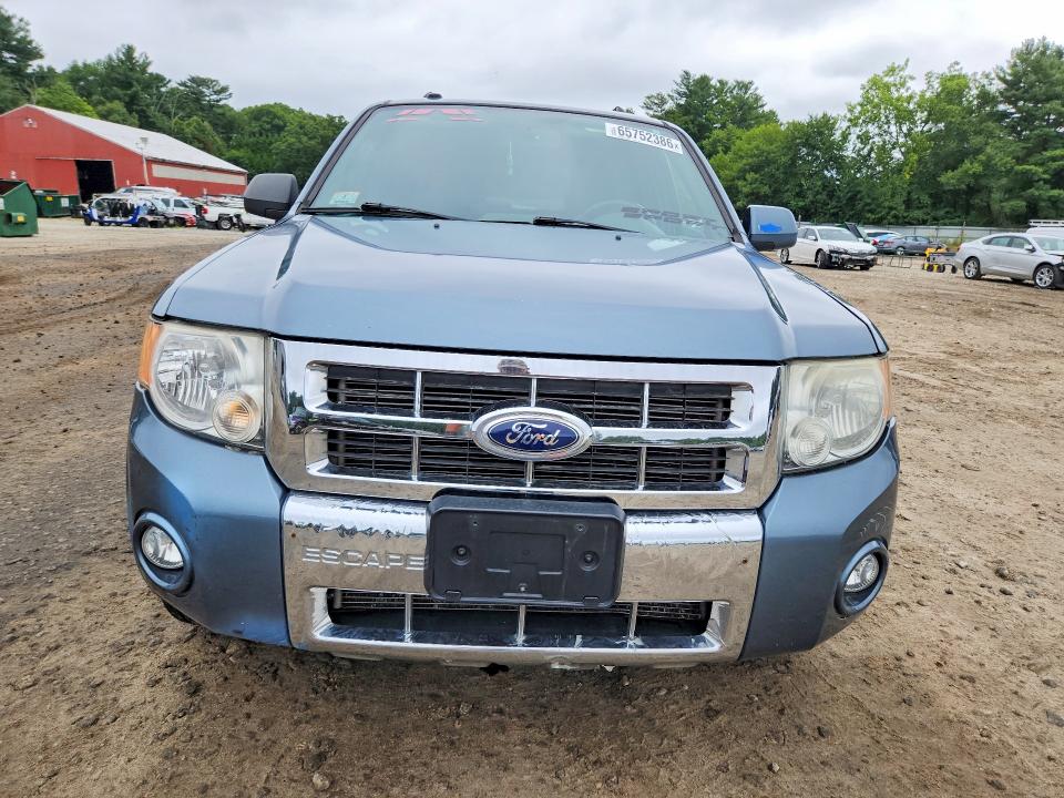 Photo 5 from auction – 2010 FORD ESCAPE with VIN 1FMCU9EG8AKD15674