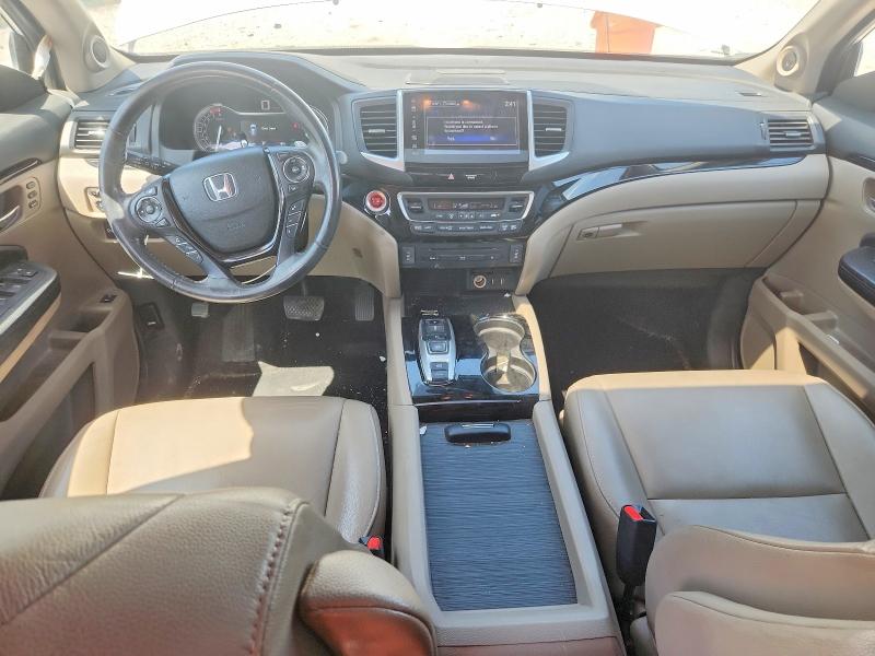 Photo 8 from auction – 2017 HONDA PILOT with VIN 5FNYF6H95HB075362
