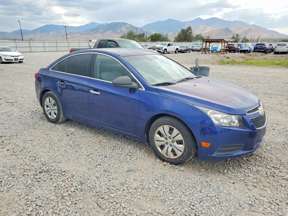 Photo 4 from auction – 2013 CHEVROLET CRUZE with VIN 1G1PA5SH6D7301034