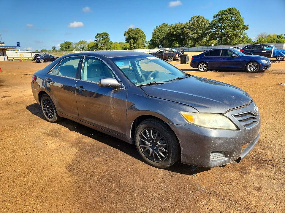 Photo 4 from auction – 2011 TOYOTA CAMRY with VIN 4T1BF3EK3BU772308
