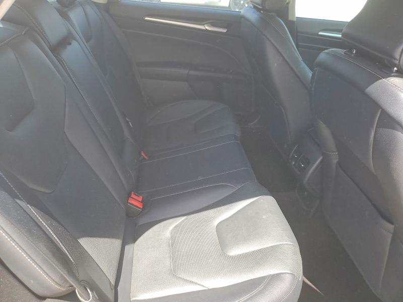 Photo 10 from auction – 2019 FORD FUSION with VIN 3FA6P0SU9KR185308