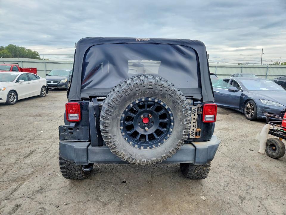Photo 6 from auction – 2015 JEEP WRANGLER with VIN 1C4AJWAGXFL698012