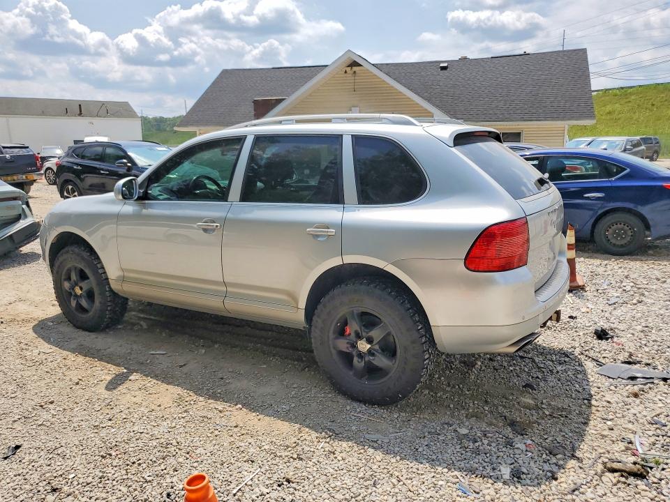 Photo 2 from auction – 2004 PORSCHE CAYENNE with VIN WP1AC29P44LA93454