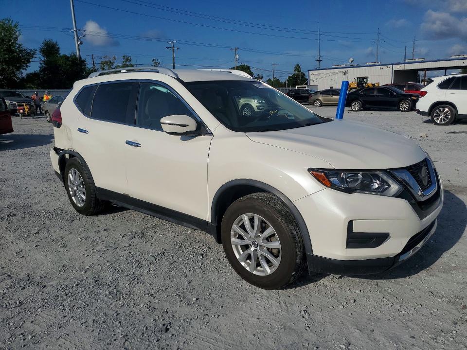 Photo 4 from auction – 2018 NISSAN ROGUE with VIN JN8AT2MT2JW457150
