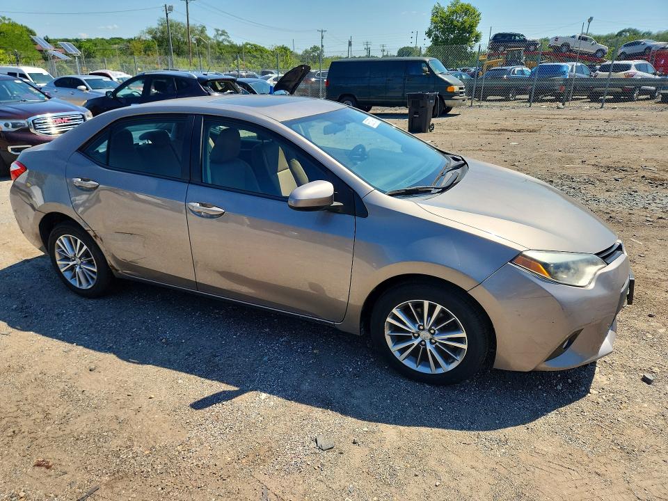Photo 4 from auction – 2014 TOYOTA COROLLA with VIN 2T1BURHE7EC040932