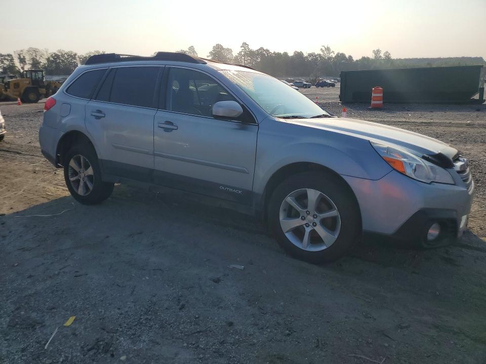 Photo 4 from auction – 2013 SUBARU OUTBACK with VIN 4S4BRCKC0D3270756