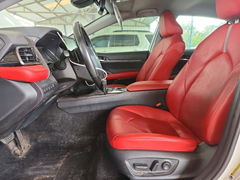Photo 7 from auction – 2022 TOYOTA CAMRY with VIN 4T1K31AK5NU044643
