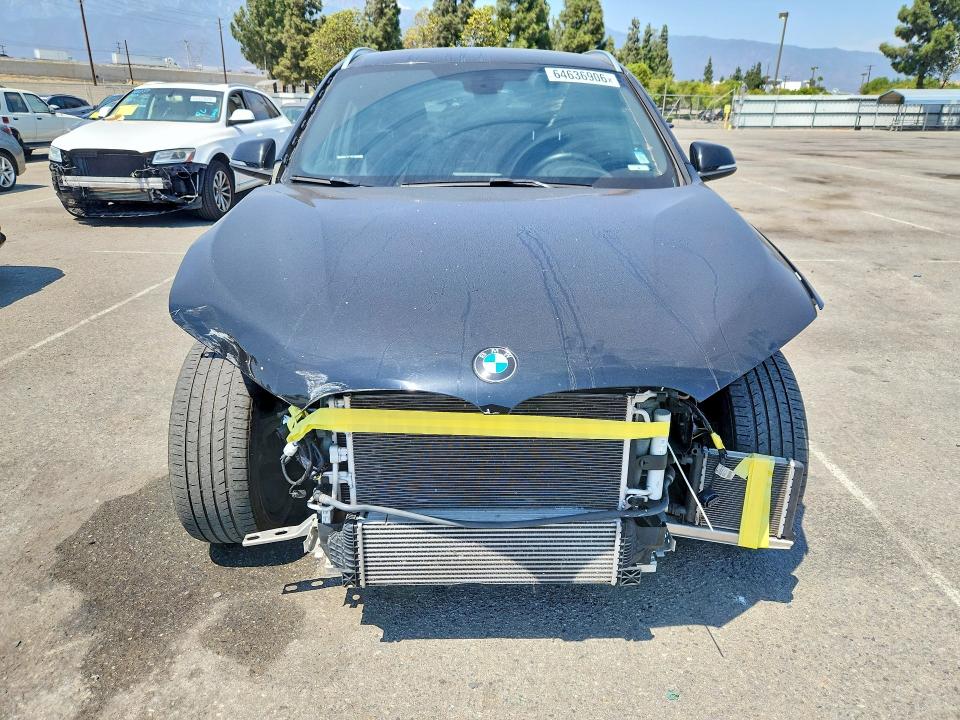 Фото 5 с аукциона – 2018 BMW X1 с VIN WBXHU7C35J3H43913