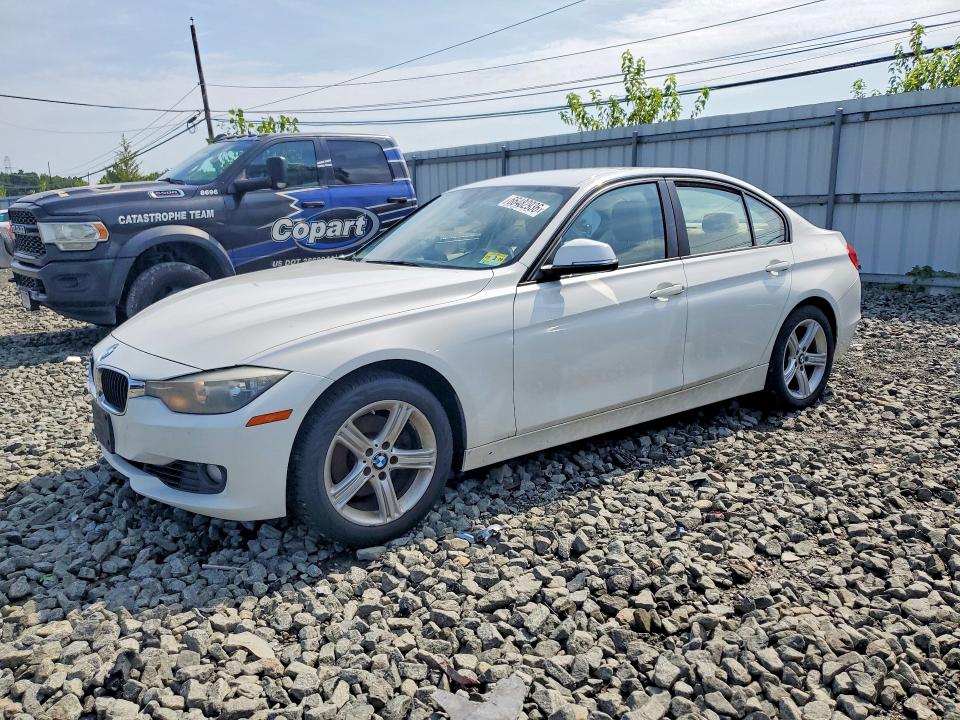 Photo 1 from auction – 2013 BMW 3 SERIES with VIN WBA3B5C57DF597997