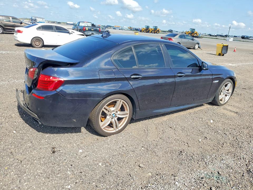 Photo 3 from auction – 2013 BMW 550 with VIN WBAFR9C59DD226836