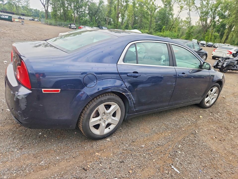 Photo 3 from auction – 2011 CHEVROLET MALIBU with VIN 1G1ZA5EU3BF311847
