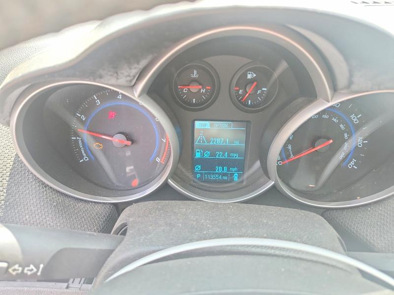 Photo 9 from auction – 2014 CHEVROLET CRUZE with VIN 1G1PE5SB2E7154468