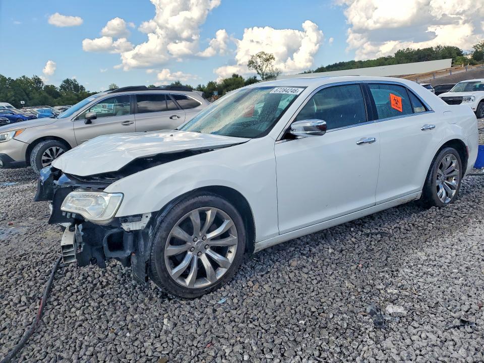 Photo 1 from auction – 2019 CHRYSLER 300 with VIN 2C3CCAEG6KH570264