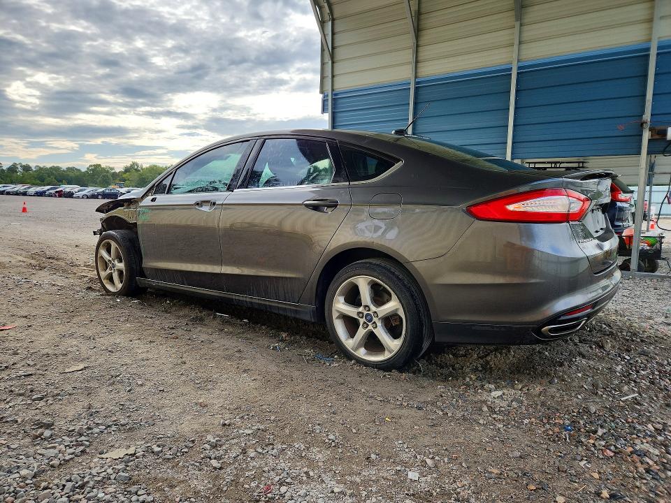 Photo 2 from auction – 2016 FORD FUSION with VIN 3FA6P0H93GR308207